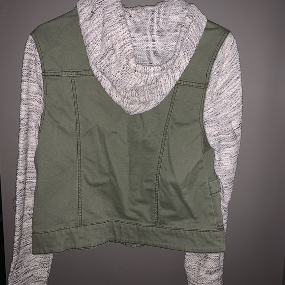 Jacket - Picture 2 of 3